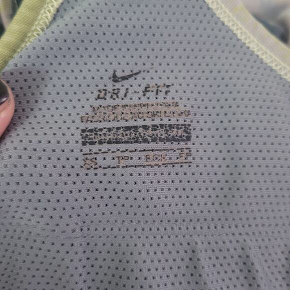XS Nike Dri-Fit built-in bra racerback tank gray yellow blue watercolor stripes - Picture 5 of 6